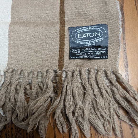 Vintage Eaton's 100%Merino Wool.. Made in Germany. European Collection - Picture 5 of 6